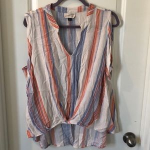 ❤️Universal Threads Tank Blouse ❤️